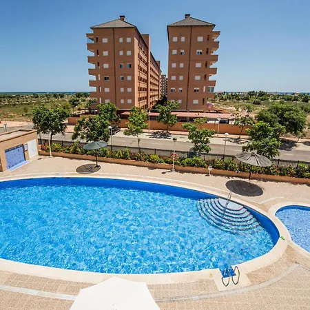 2 Bedroom Awesome In Torre La Sal *